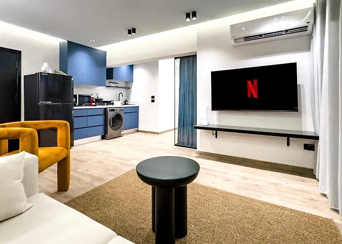 The 2 Bdr Sapphire Condo U 5 Min To Cai Airport